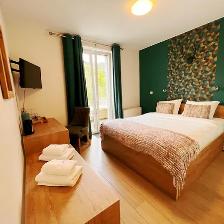 Au Sommet De La Cascade * Francorchamps