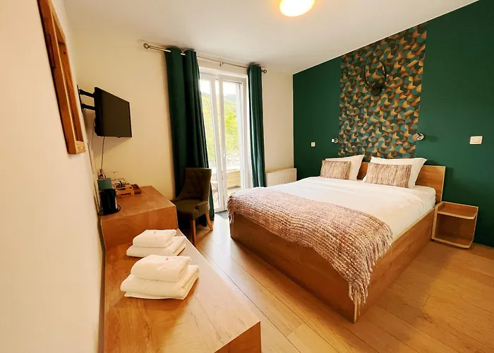 Au Sommet De La Cascade * Francorchamps