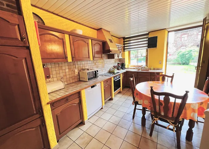 Au Sommet De La Cascade Hotel