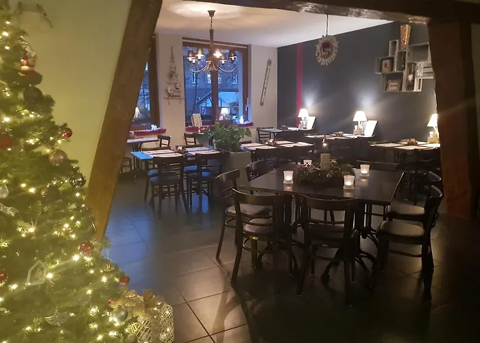 Hotel Au Sommet De La Cascade *